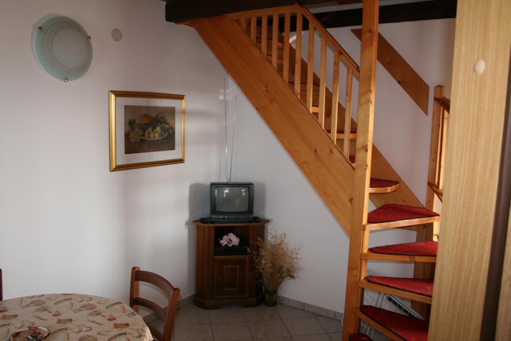 Apartment Pokrajac Rovinjsko Selo Cameră foto